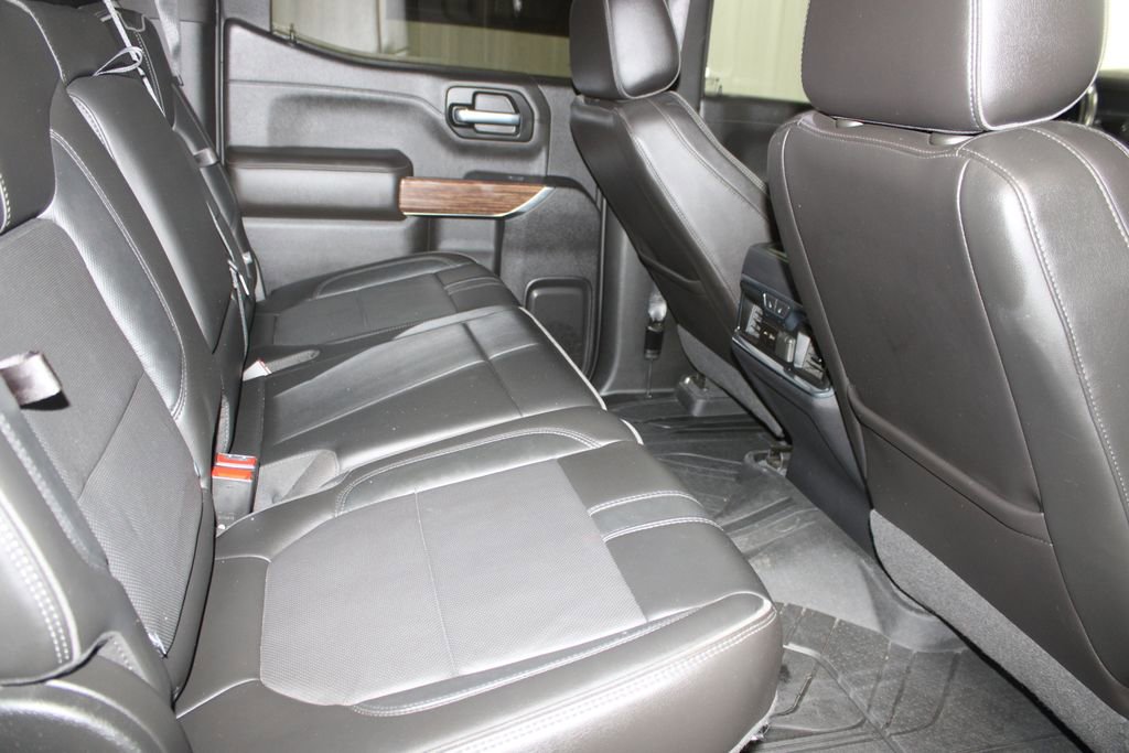 Used 2019 Chevrolet Silverado 1500 High Country w/ Technology Package AWD/4WD image 30