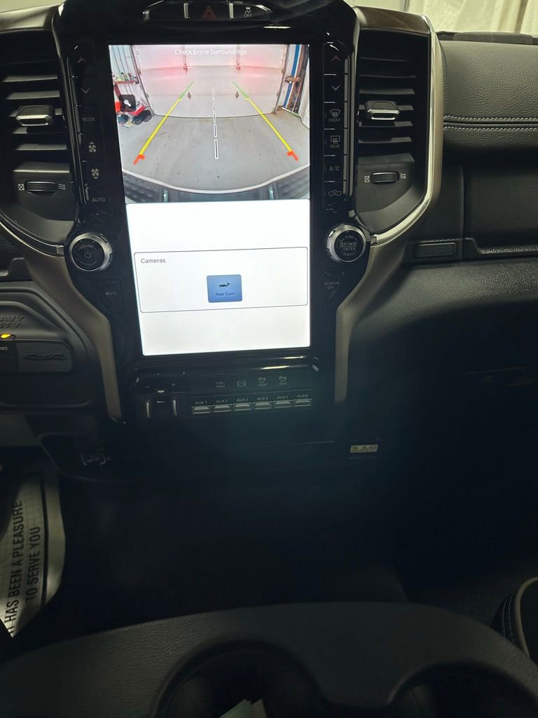 Used 2024 RAM 3500 Laramie image 33