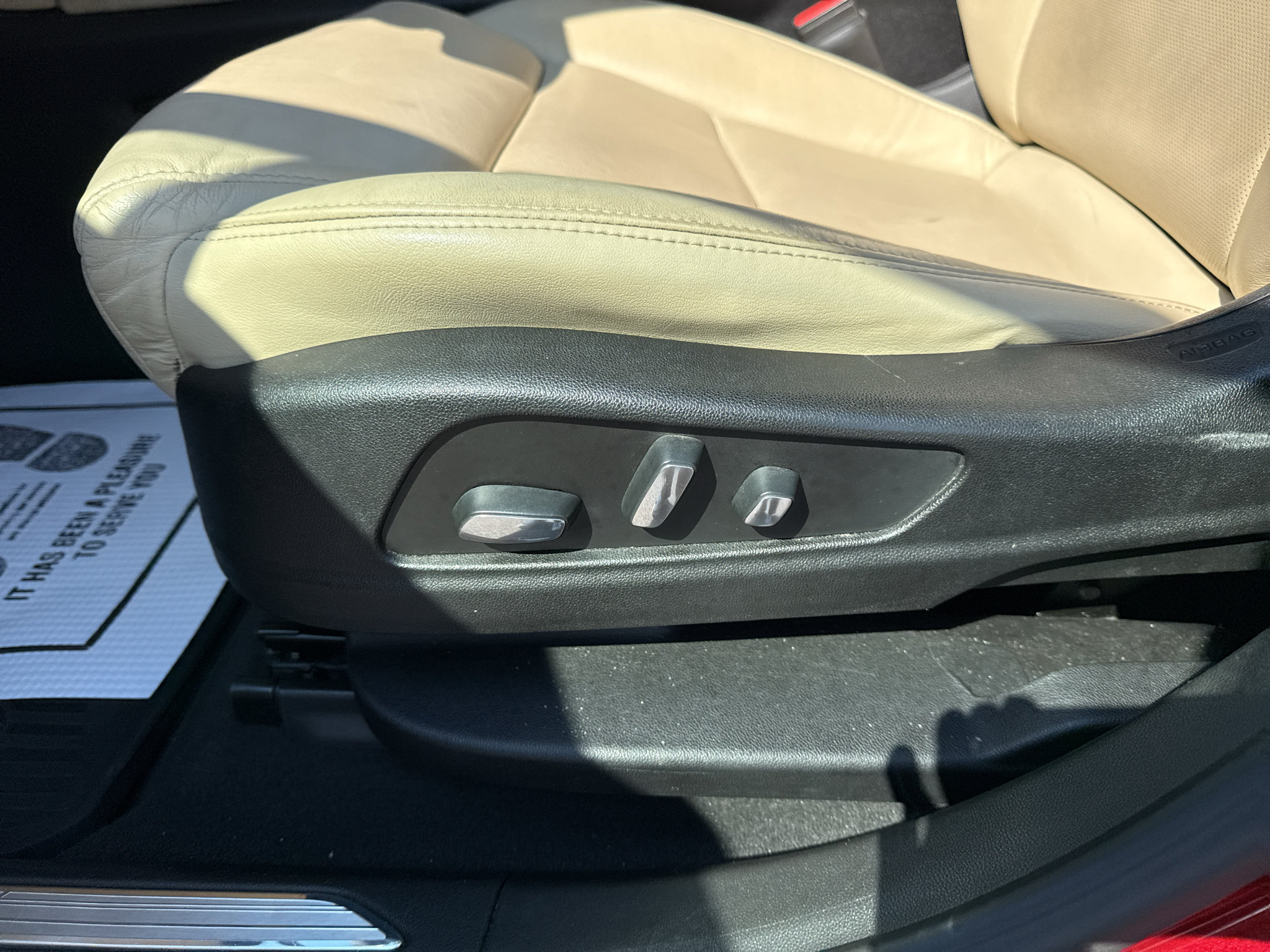 Used 2018 Cadillac XT5 Premium Luxury FWD image 22