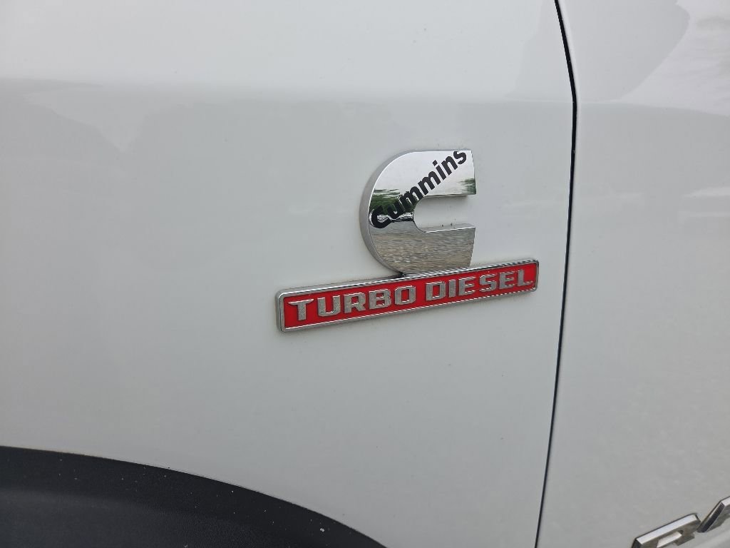 Used 2022 RAM 5500 Tradesman w/ Chrome Appearance Group AWD/4WD image 32