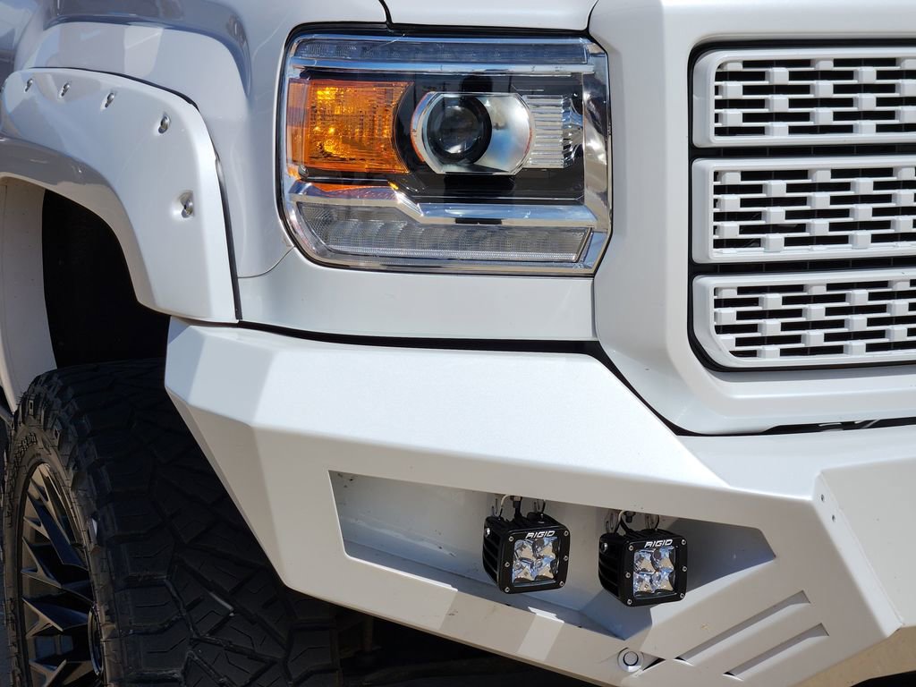 Used 2019 GMC Sierra 2500 Denali w/ Duramax Plus Package image 13