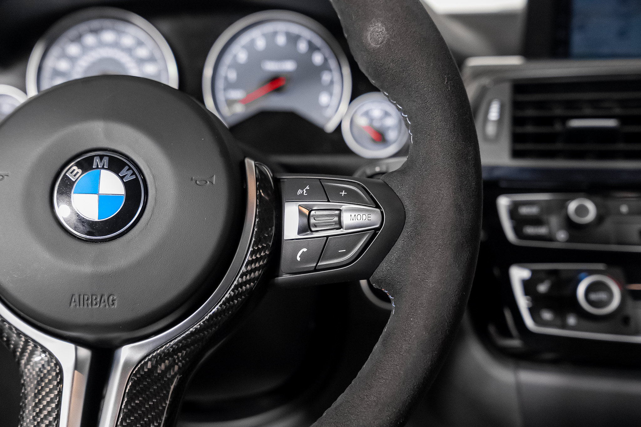 Used 2020 BMW M4 Coupe RWD image 47