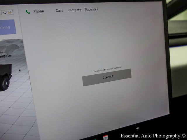 Used 2024 Tesla Cybertruck AWD Crew Cab image 20