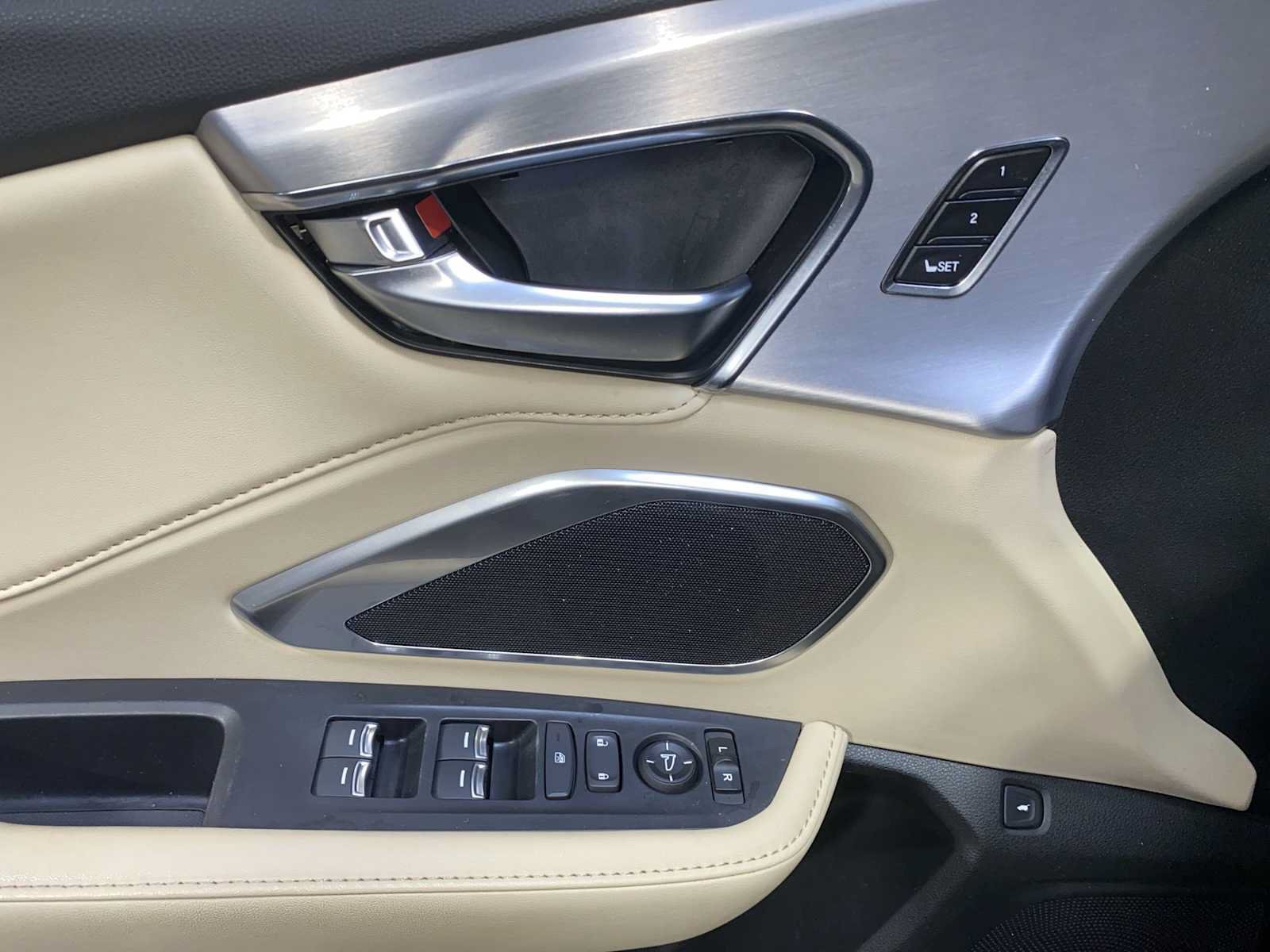Used 2023 Acura RDX AWD image 23