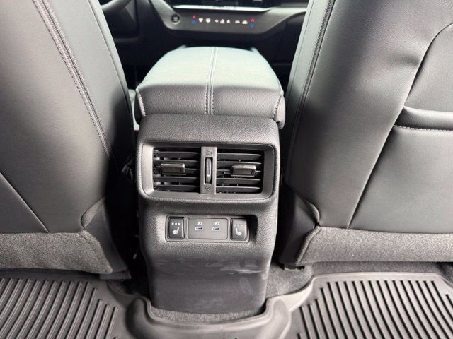 New 2027 Nissan Murano Platinum w/ Cargo Package AWD/4WD image 24