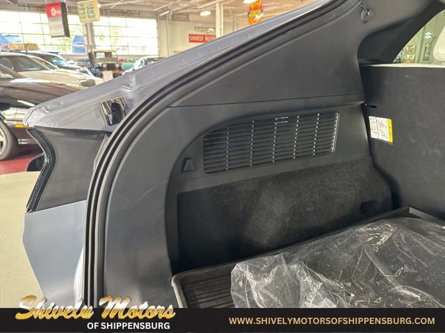 Used 2022 Ford Mustang Mach-E Premium RWD image 32