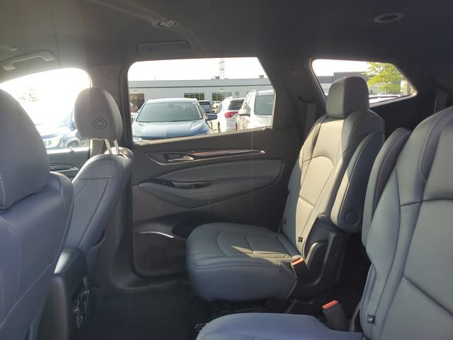 Certified 2022 Buick Enclave Essence FWD image 9