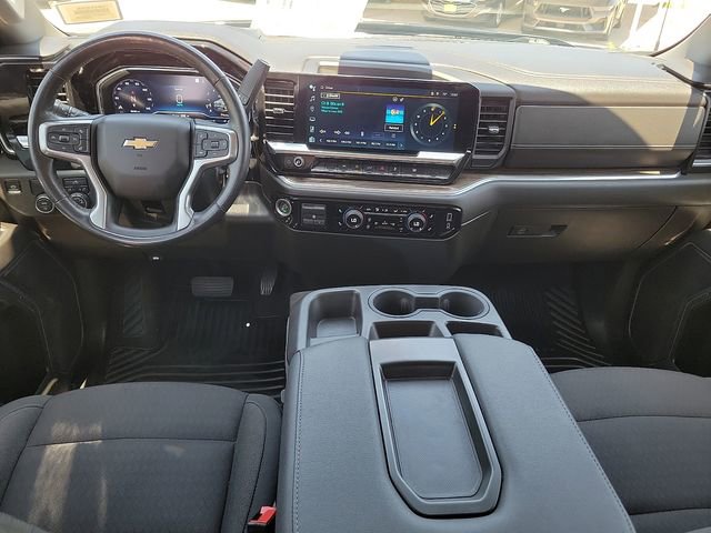 Used 2022 Chevrolet Silverado 1500 LT RWD image 9