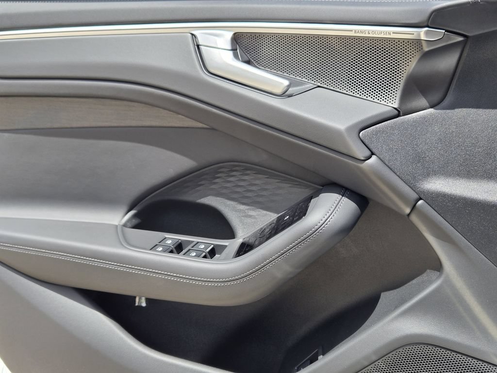 New 2026 Audi A6 Premium Plus AWD/4WD image 28