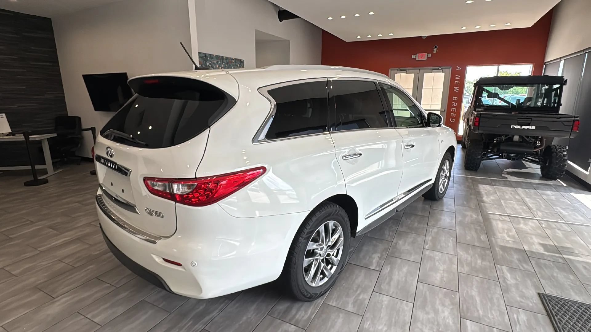 Used 2014 INFINITI QX60 FWD w/ Premium Plus Package image 14