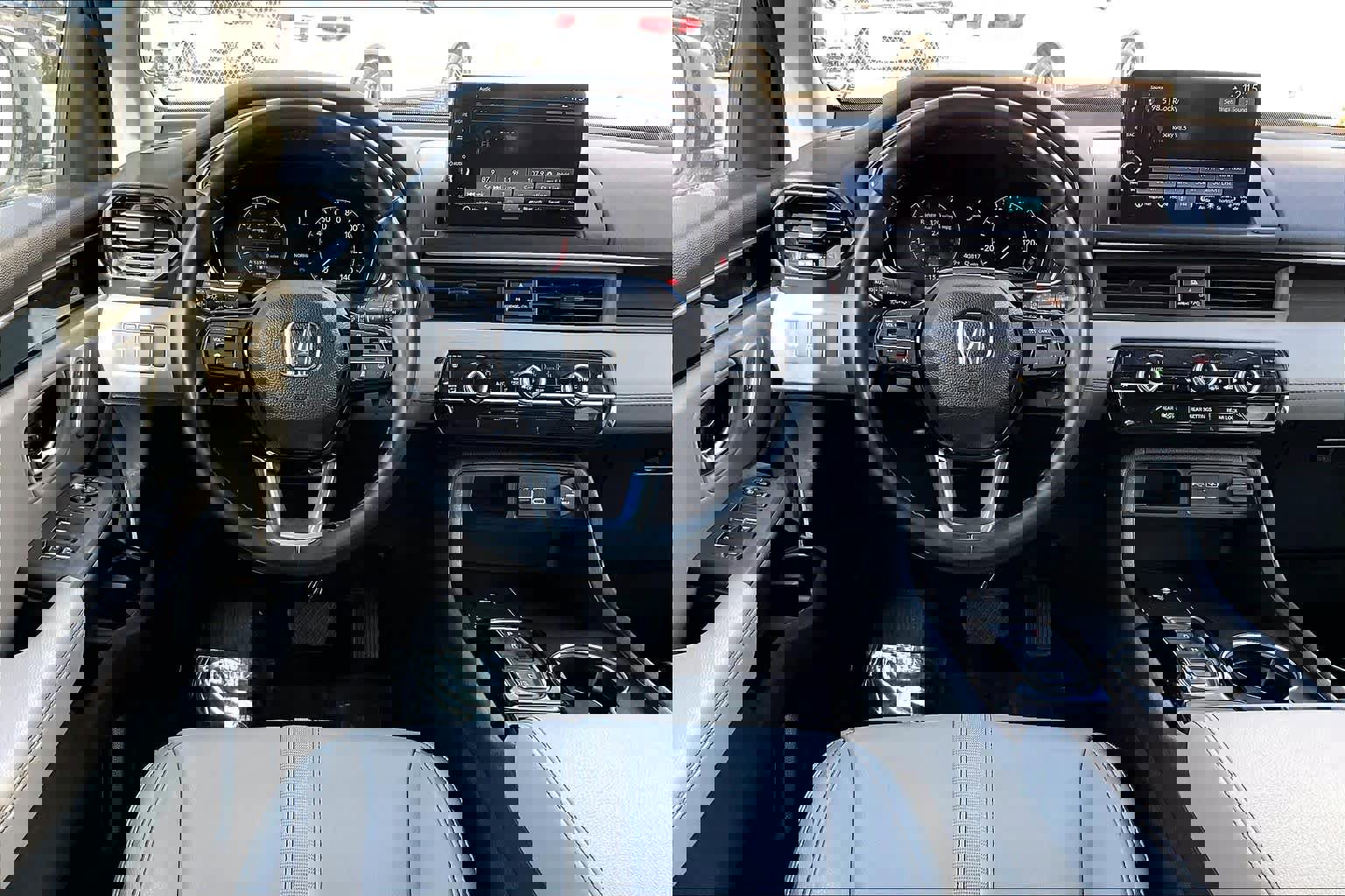 Used 2023 Honda Pilot Touring image 6