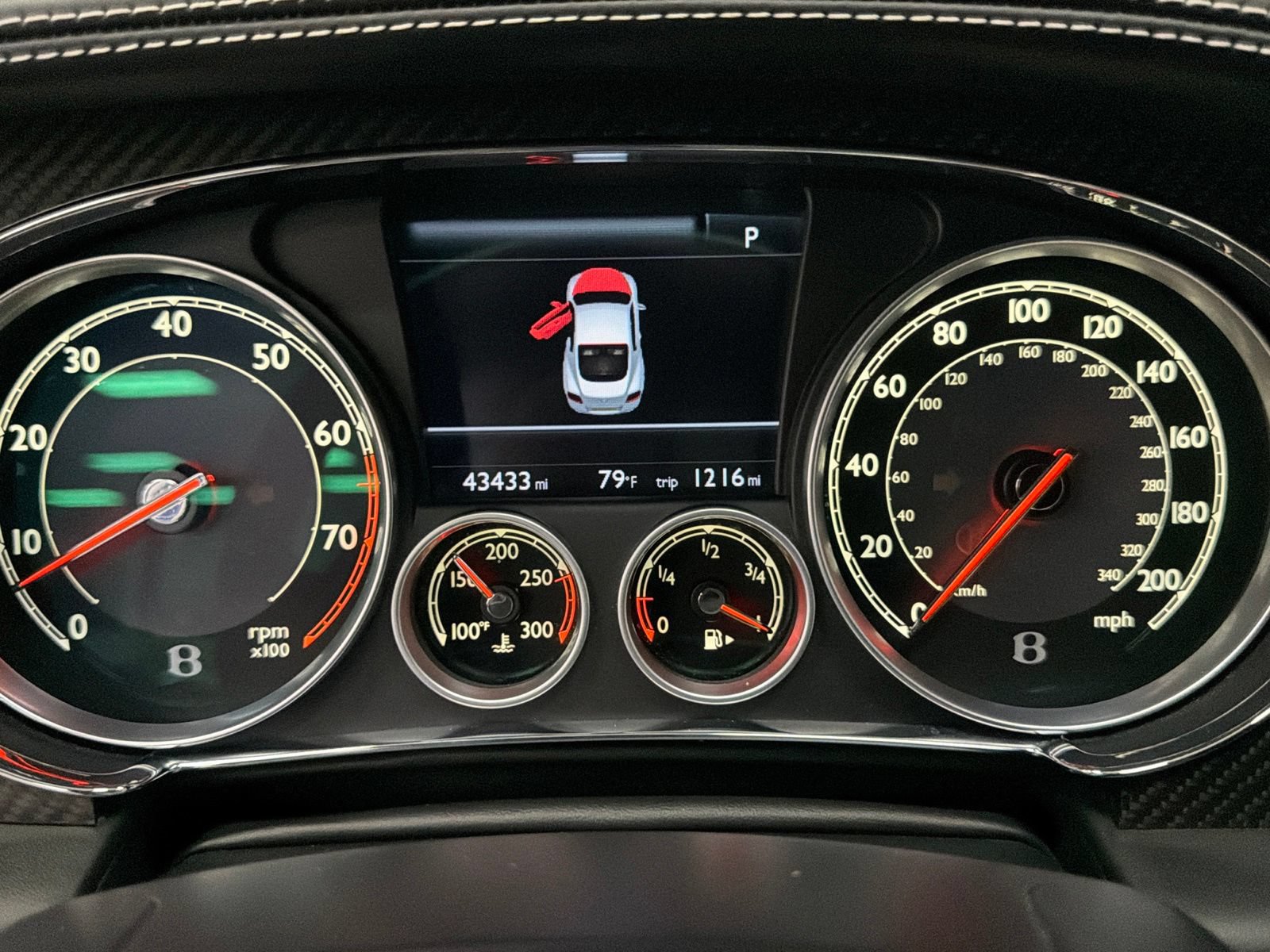 Used 2015 Bentley Continental GT AWD/4WD image 27