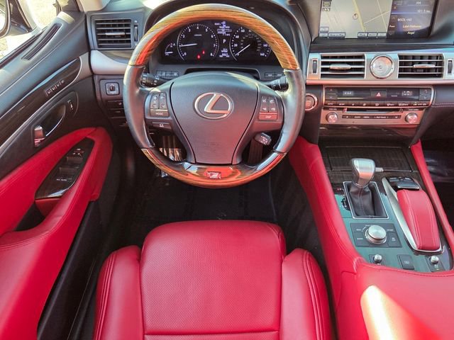 Used 2013 Lexus LS 460 w/ Comfort Pkg image 13