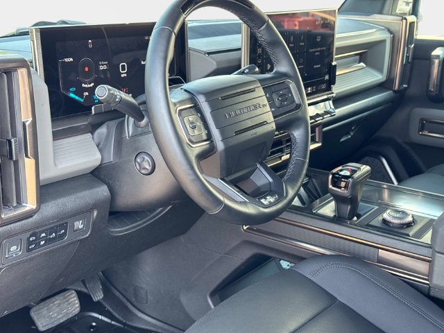 Used 2025 GMC Hummer EV 3X w/ Extreme Off-Road Package AWD/4WD image 17
