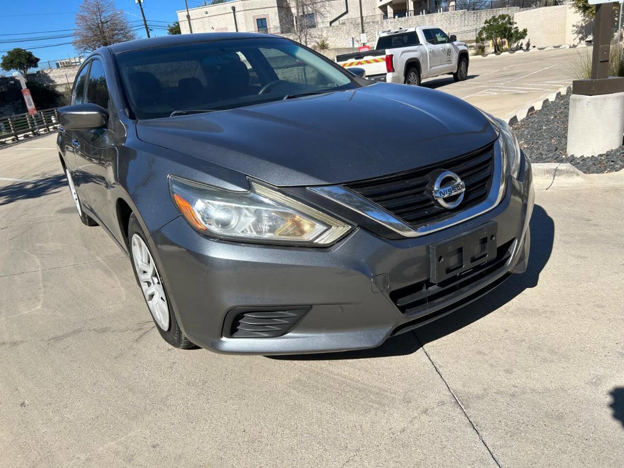 Used 2018 Nissan Altima 2.5 S w/ S Convenience Package image 7