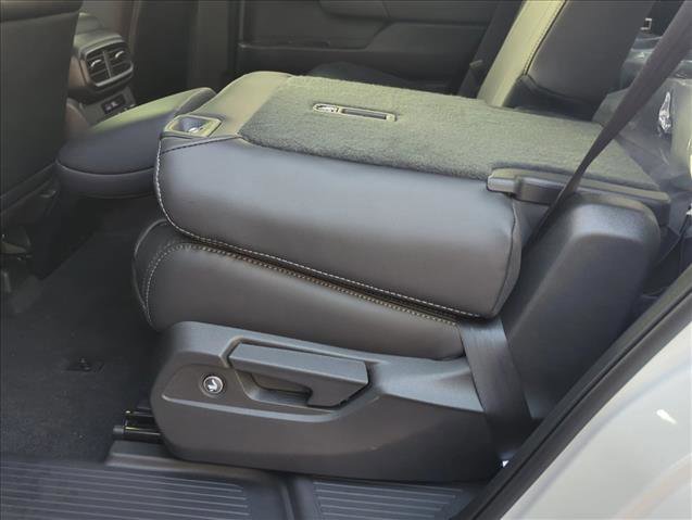 New 2025 Honda Pilot EX-L image 4