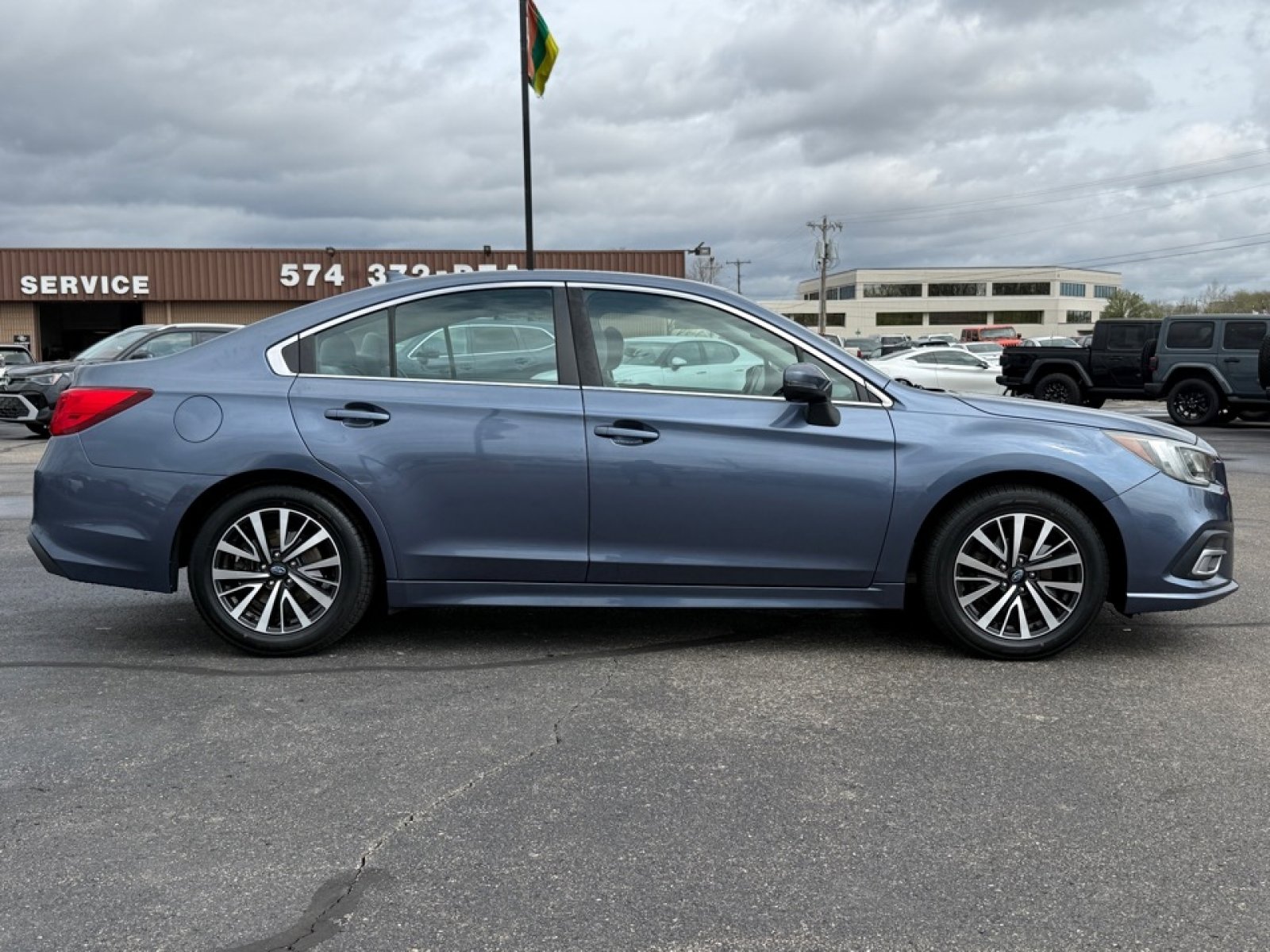 Used 2018 Subaru Legacy 2.5i Premium AWD/4WD image 9