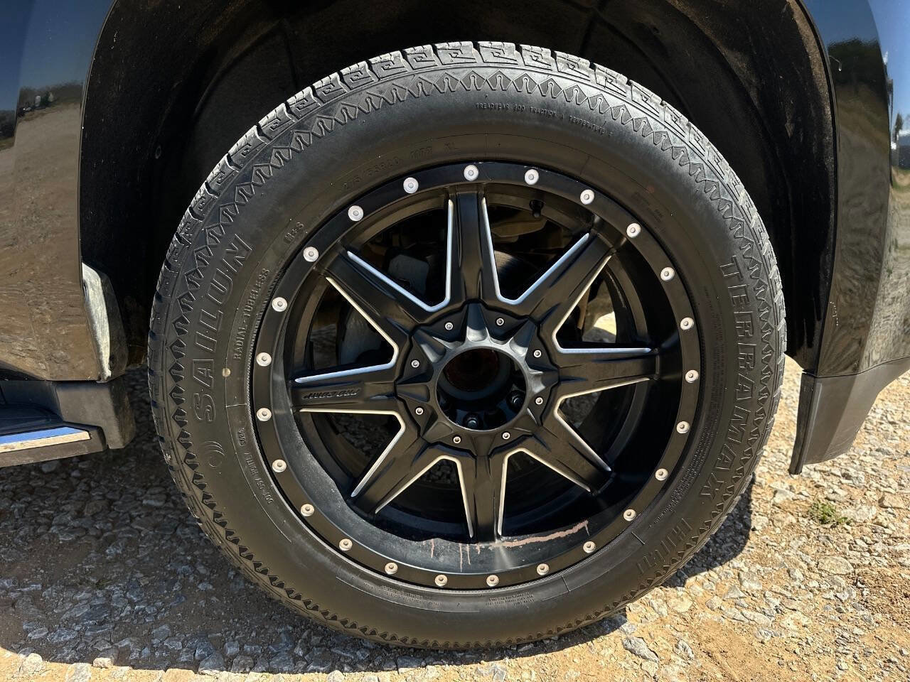 Used 2015 GMC Yukon XL SLT w/ Open Road Package image 17