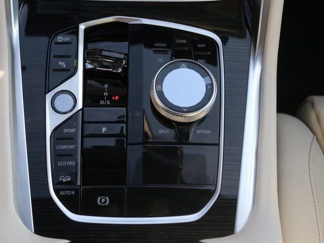 New 2026 BMW X6 M60i image 21