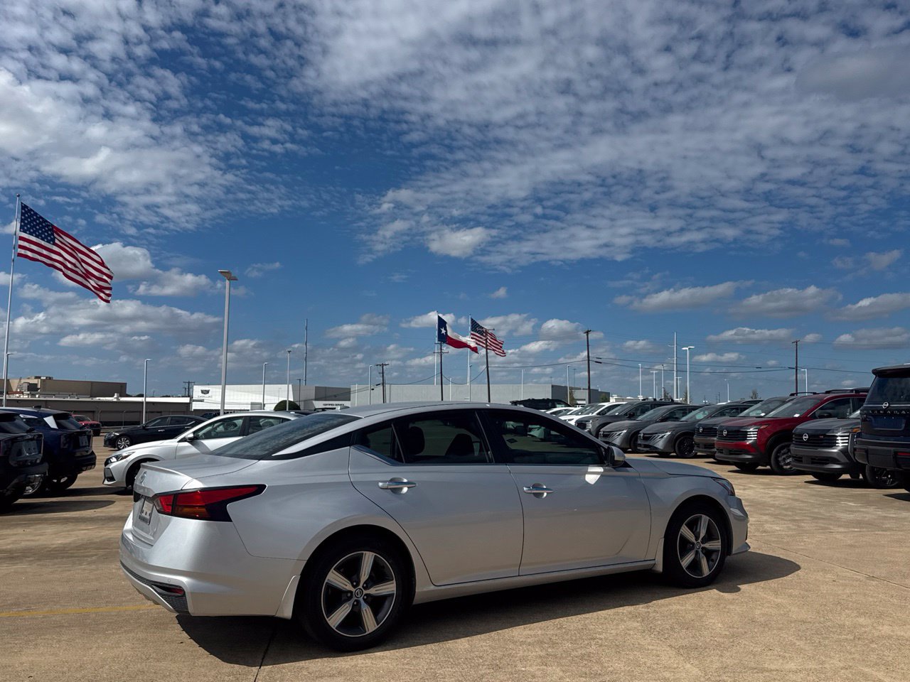 Used 2020 Nissan Altima 2.5 S w/ Driver Assist Package FWD image 29