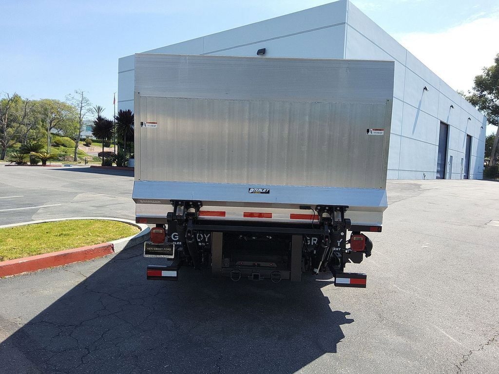 New 2025 Ford F550 2WD Regular Cab Super Duty image 29