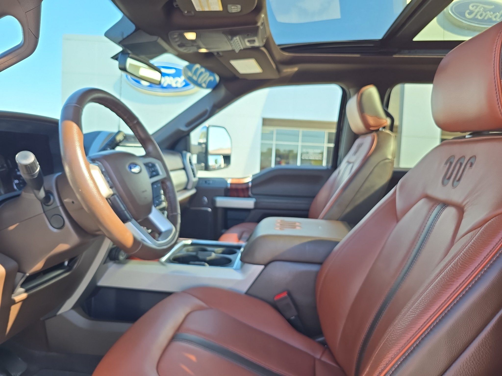 Used 2022 Ford F350 King Ranch w/ King Ranch Ultimate Package AWD/4WD image 21