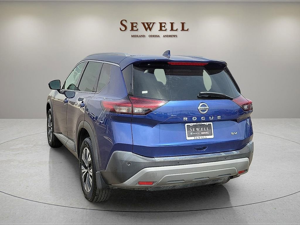 Used 2021 Nissan Rogue SV w/ Premium Package image 3