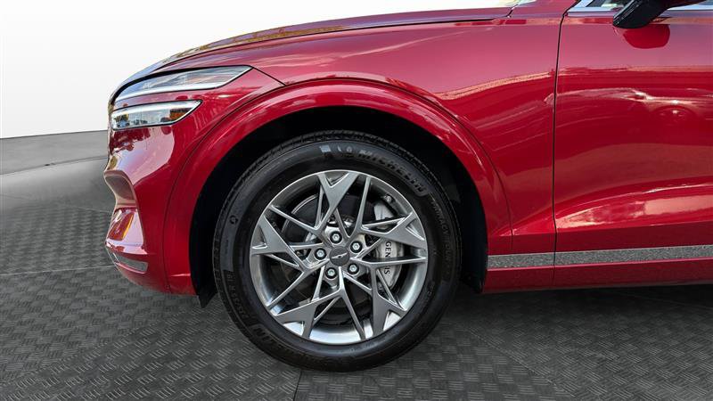 Used 2025 Genesis GV70 2.5T w/ Advanced Package AWD/4WD image 9