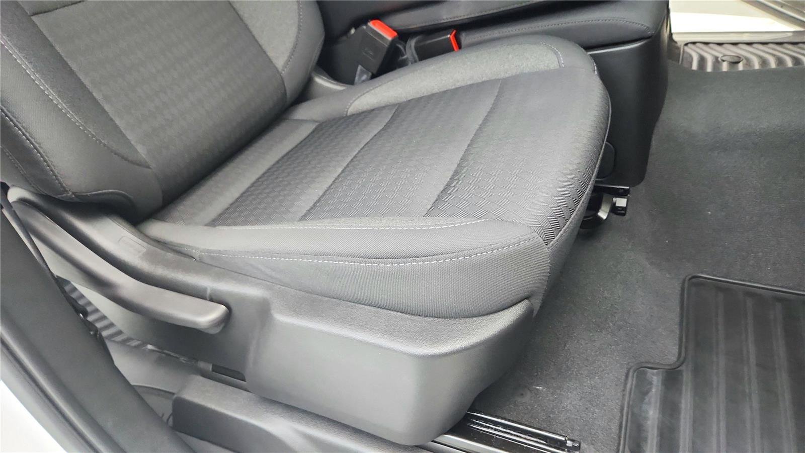 Used 2023 Chevrolet Silverado 1500 LT image 30