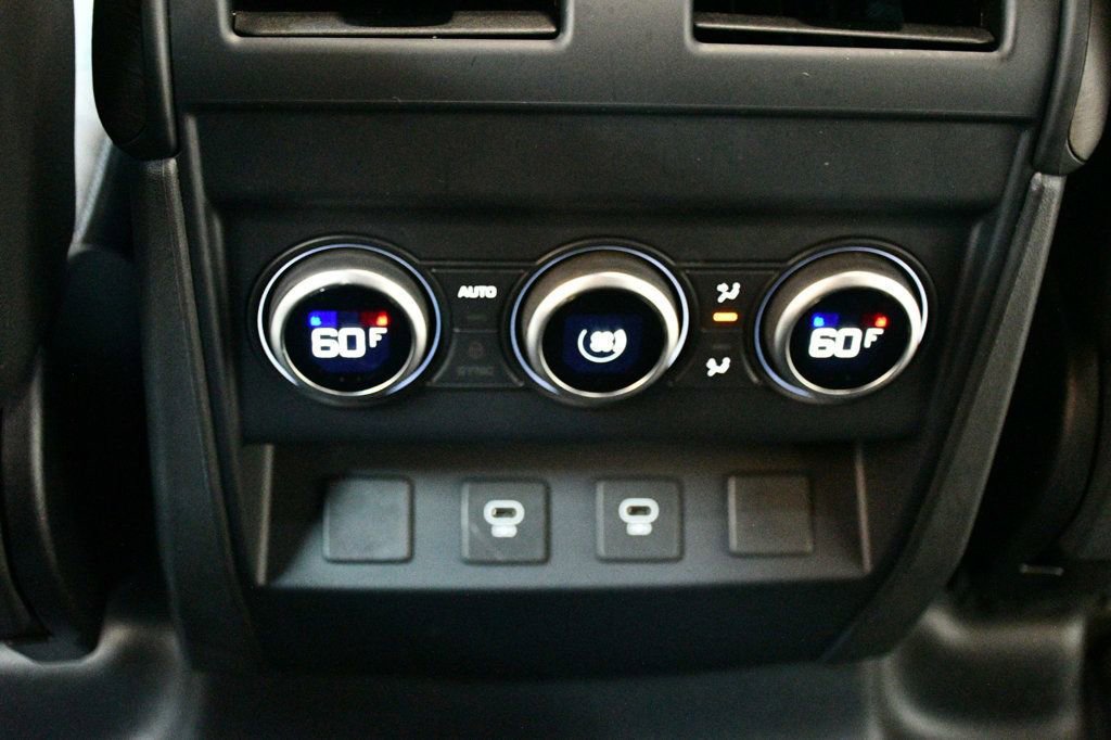 Used 2024 Land Rover Defender 110 S AWD/4WD image 67