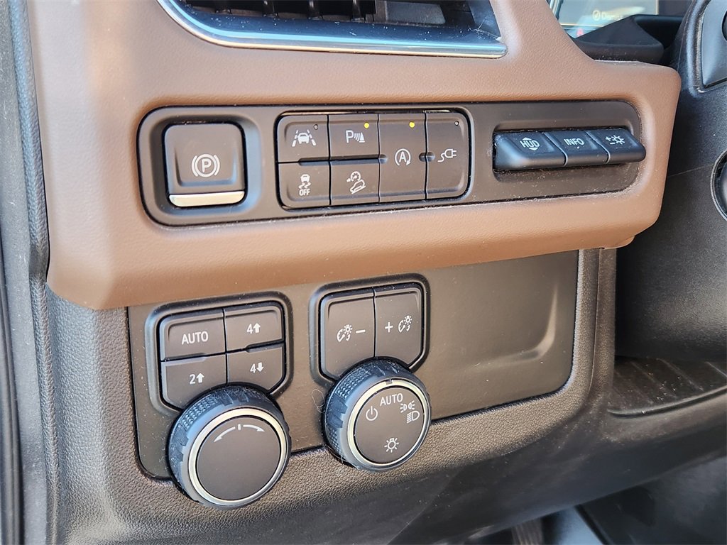 Used 2021 Chevrolet Tahoe High Country image 27