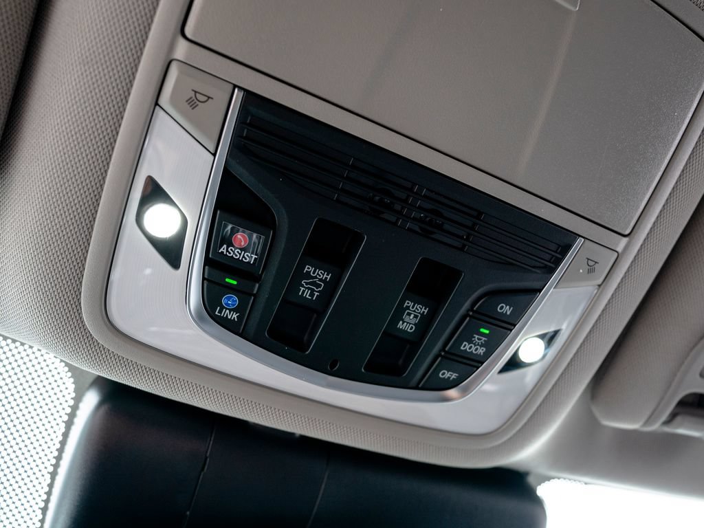 Certified 2024 Acura RDX SH-AWD w/ Technology Package image 48