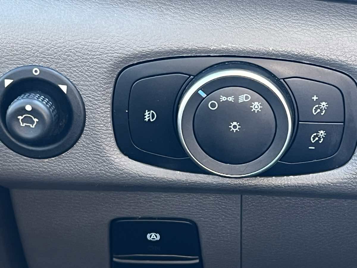 Used 2024 Ford Transit 250 Low Roof w/ Exterior Upgrade Package image 30