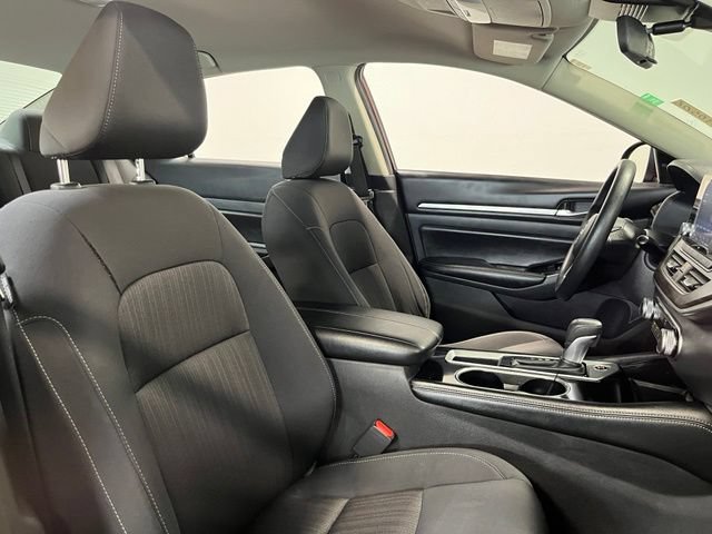 Used 2023 Nissan Altima 2.5 SV FWD image 10