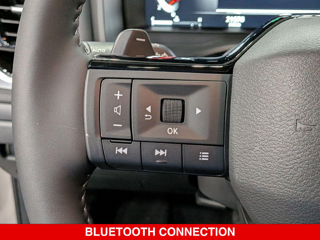 Certified 2025 Nissan Rogue SL w/ SL Premium Package AWD/4WD image 21