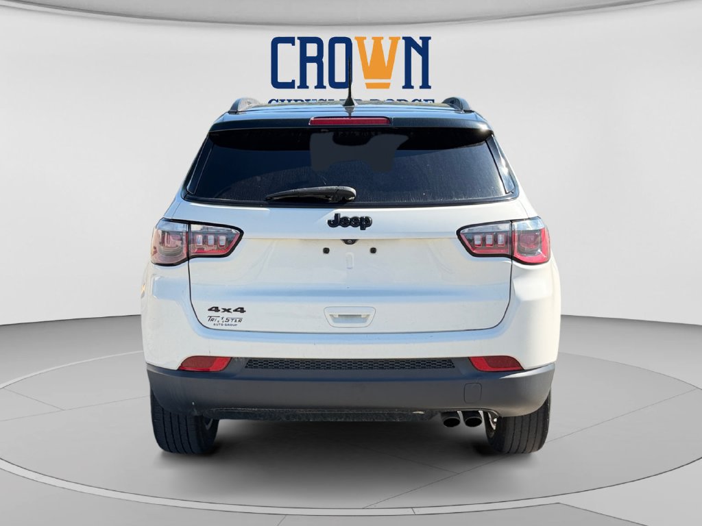 Used 2020 Jeep Compass Latitude AWD/4WD image 4