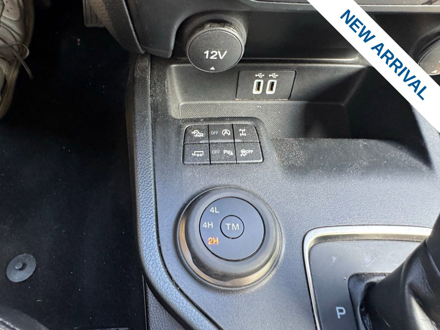 Used 2022 Ford Ranger Lariat w/ Tremor Off-Road Package AWD/4WD image 26