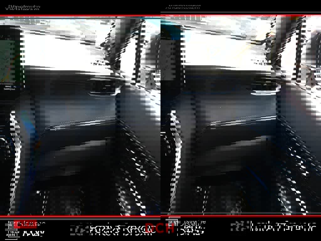 Used 2022 Toyota Venza XLE AWD/4WD image 15