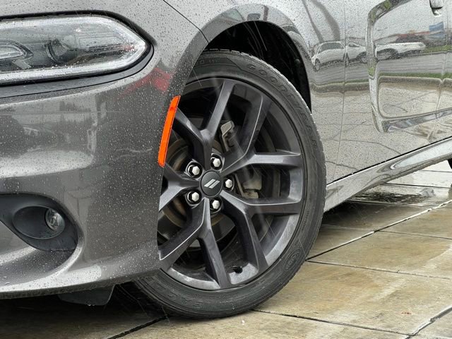 Used 2020 Dodge Charger GT w/ Blacktop Package image 2
