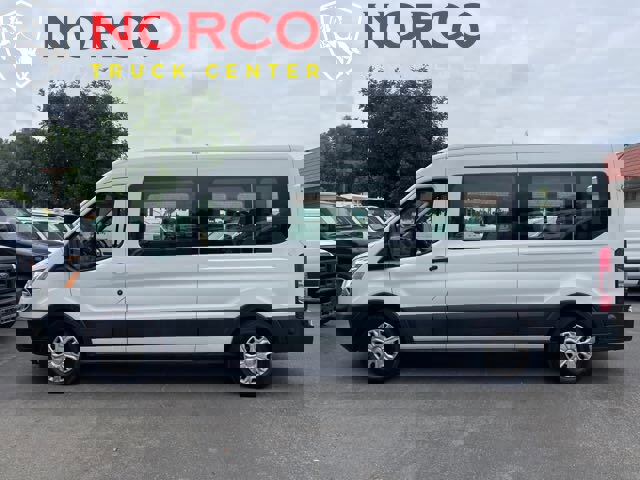 Used 2019 Ford Transit 350 XLT image 4