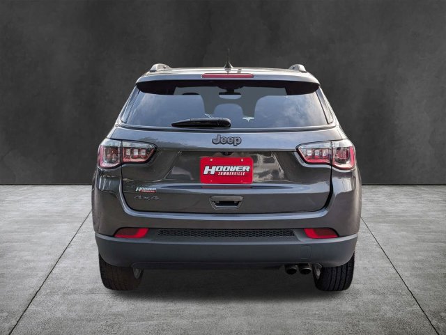 Used 2021 Jeep Compass Latitude w/ Sun and Sound Group AWD/4WD image 6