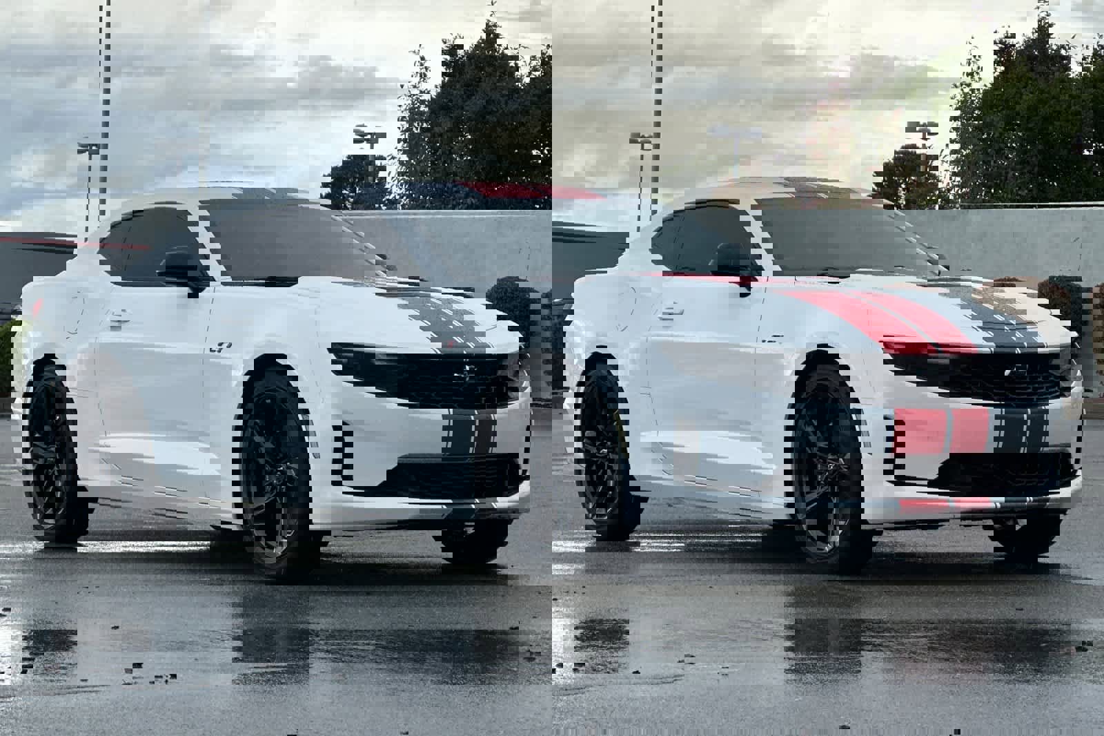 Used 2021 Chevrolet Camaro LT w/ Technology Package RWD image 5