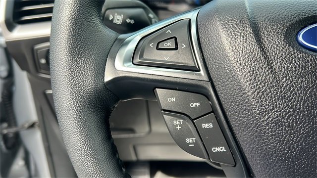 Used 2024 Ford Edge SEL w/ Convenience Package image 17