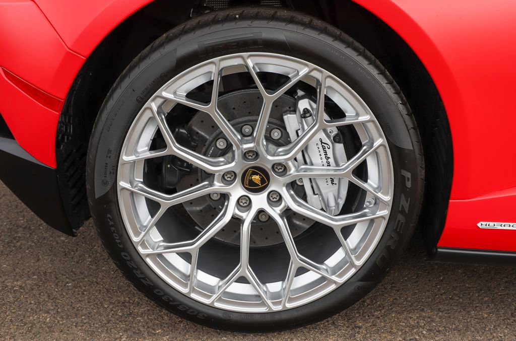 Used 2024 Lamborghini Huracan EVO AWD/4WD image 34