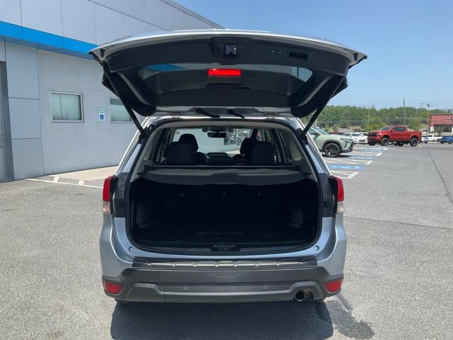 Used 2019 Subaru Forester Limited w/ Popular Package #3 AWD/4WD image 18