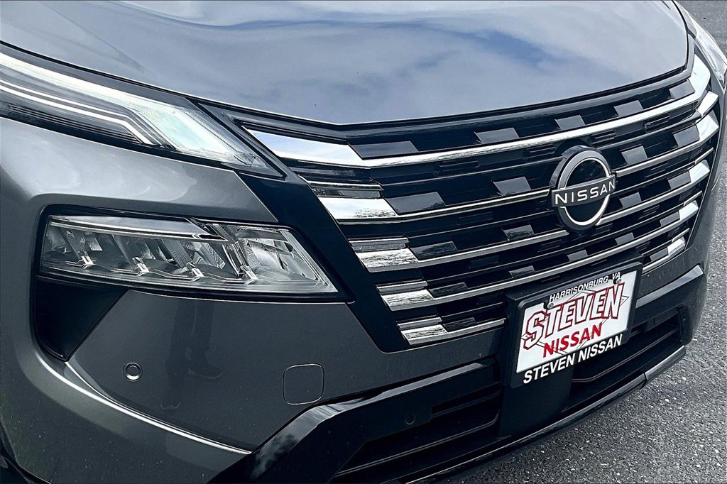 New 2026 Nissan Rogue Platinum image 35