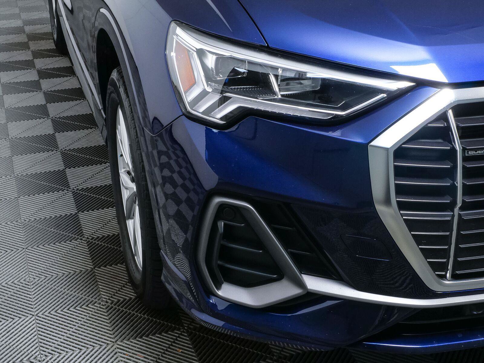 Used 2024 Audi Q3 2.0T Premium AWD/4WD image 36