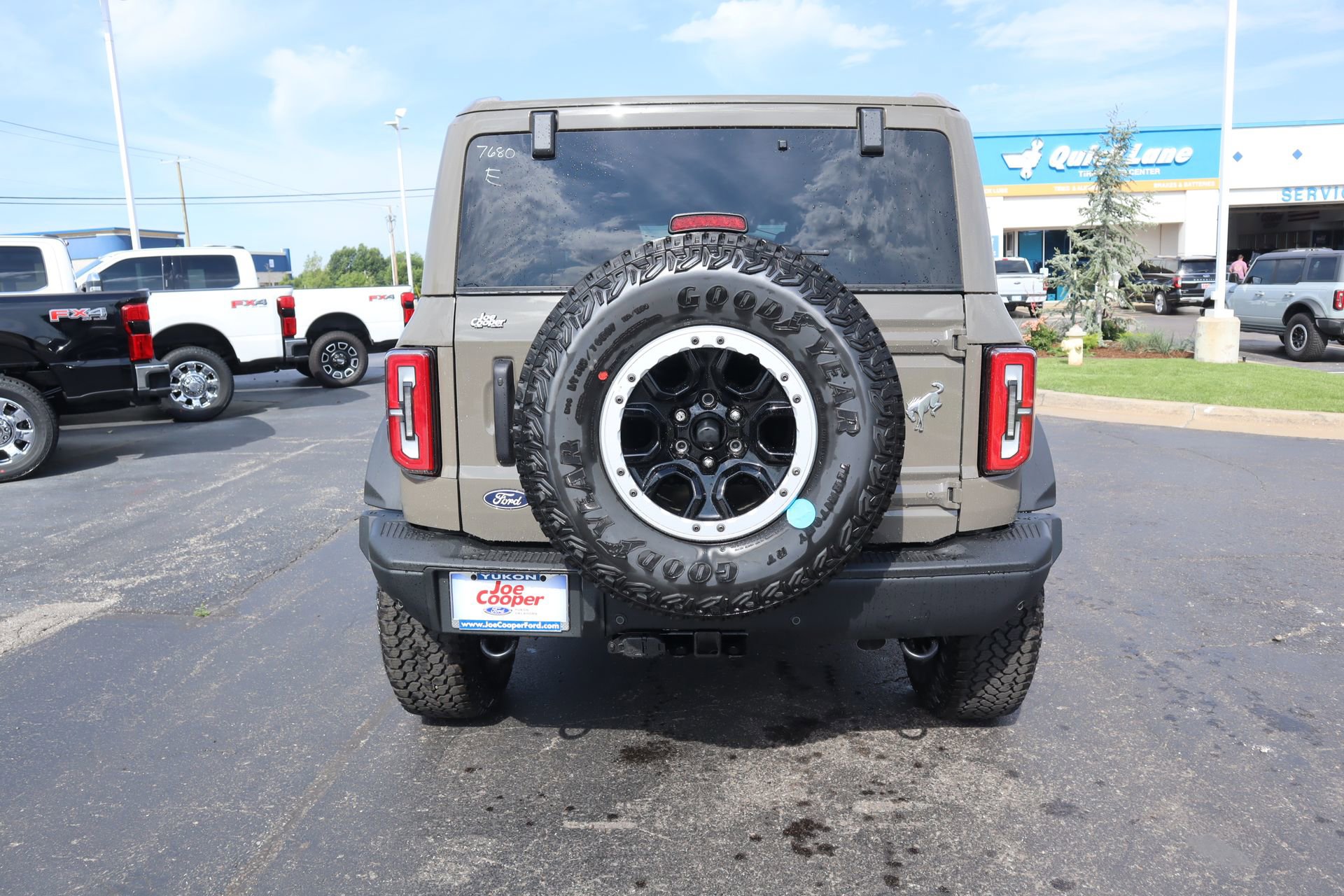 New 2026 Ford Bronco Badlands AWD/4WD image 24