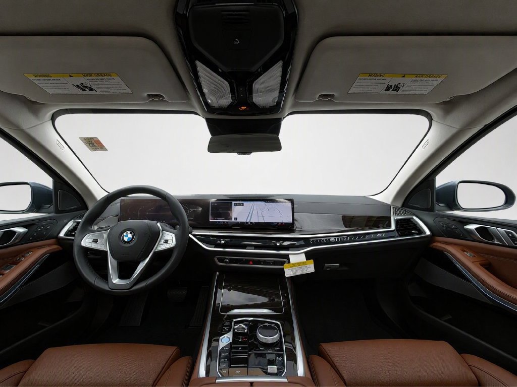 Certified 2024 BMW X7 xDrive40i w/ Executive Package AWD/4WD image 29