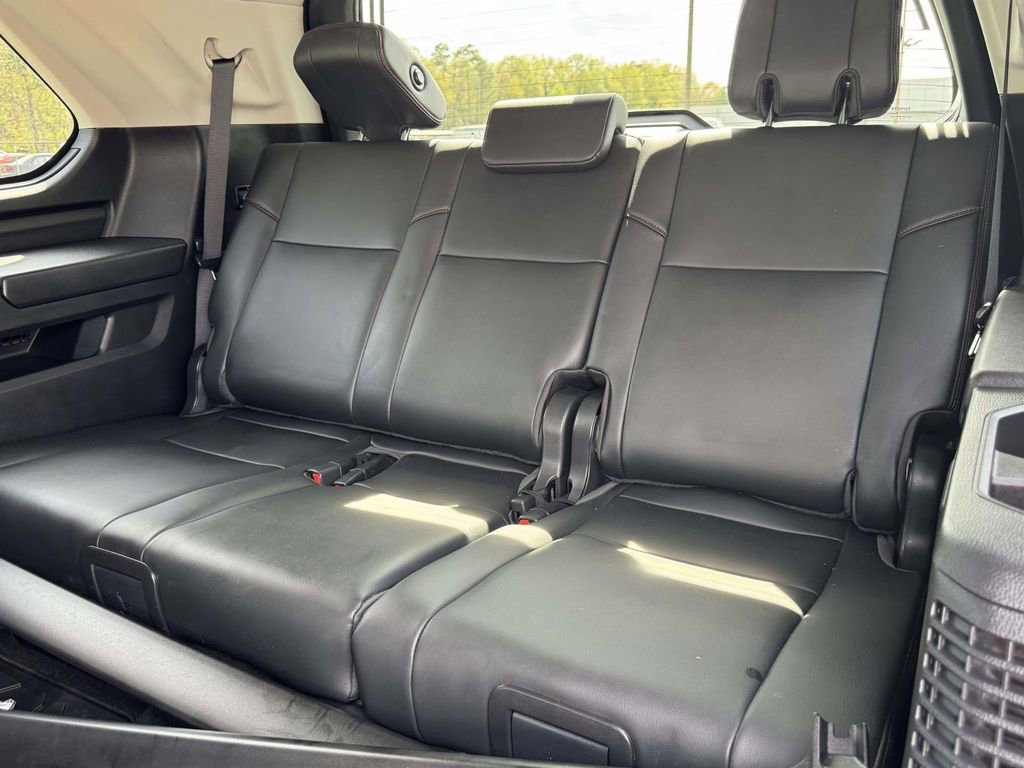 Used 2023 Toyota Sequoia TRD Pro AWD/4WD image 17